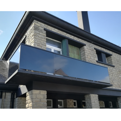 Garde corps métal et panneau sandwich aluminium