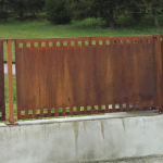 Garde corps métal rouillé